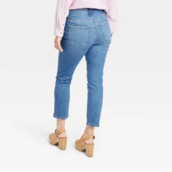 Women's High-Rise Slim Straight Jeans - Universal Thread™ Medium Wash -Avene Clothing Shop GUEST 16909339 3008 4ac9 9b56 82c4dab137f3