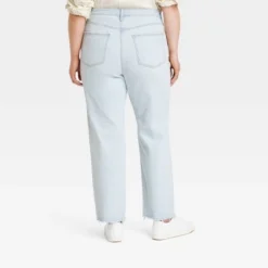Women's High-Rise 90's Distressed Straight Jeans - Universal Threadâ˘