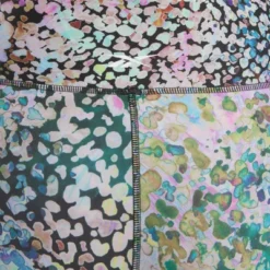 Reebok Lux Bold High-Rise Modern Safari Leggings -Avene Clothing Shop GUEST 61886d42 92fe 4af0 abdb c797a0653719