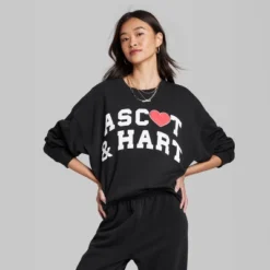 Women's Ascot + Hart Fleece Heart Graphic Pullover Sweatshirt - Black
