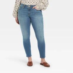 Women's Mid-Rise Curvy Fit Skinny Jeans - Universal Thread™ Medium Wash -Avene Clothing Shop GUEST 93fd1284 da8d 4aa0 b56b 513217c68cc9