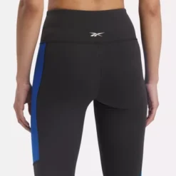 Reebok Lux High-Rise Colorblock Leggings -Avene Clothing Shop GUEST f764798d affe 4ad4 8533 04efee14cf2a